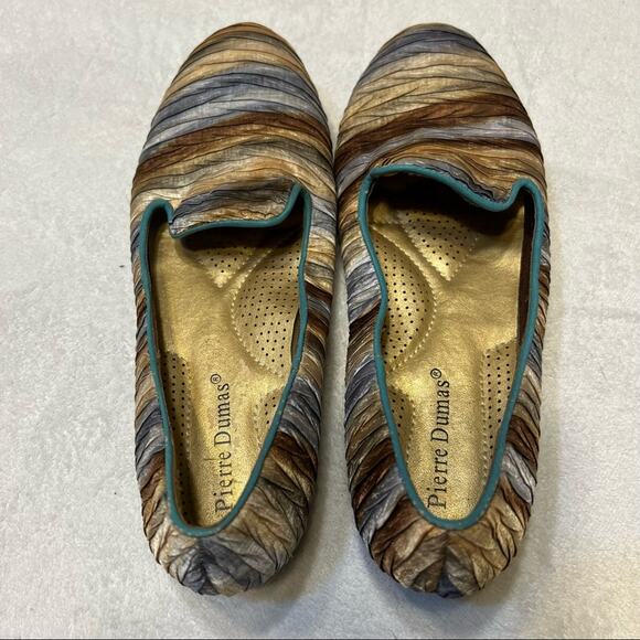 Pierre Dumas Neutral Colors Striped Crinkled Loafers / Flats Size 7 - Picture 6 of 11